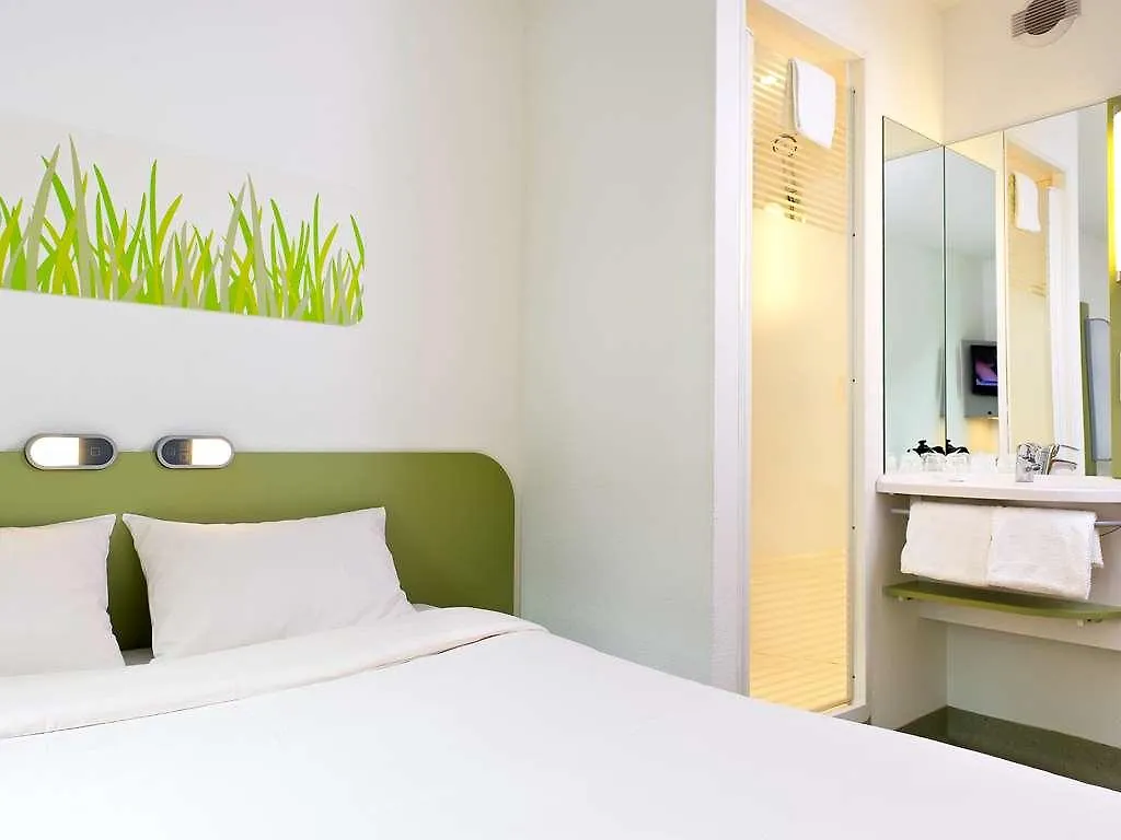 Hotel Ibis Budget Orly Chevilly Tram 7